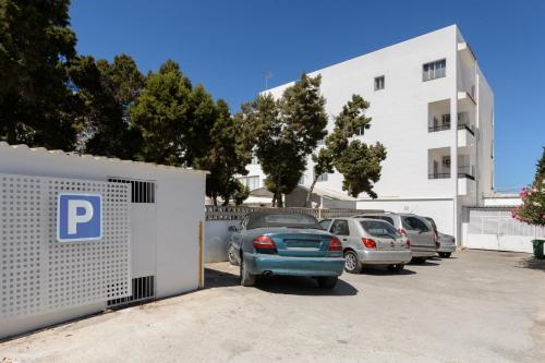 Apartamentos San Antonio Beach - image 14