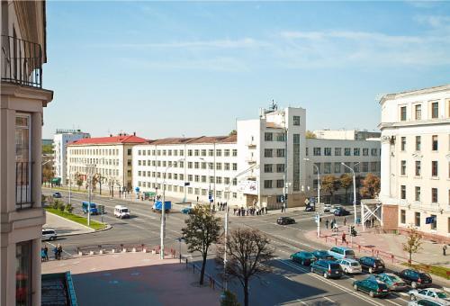 Apartment on Nezavisimosti 72