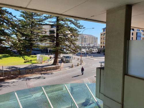 Glenelg Getaway 3 bedroom apartment when correct number of guests are booked