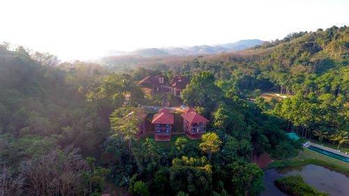 Yaowawit School, Lodge and Farm Yaowawit School, Lodge and Farm