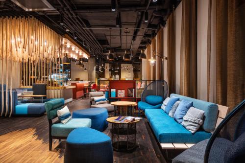 238675778 Holiday Inn Gdansk - City Centre by IHG