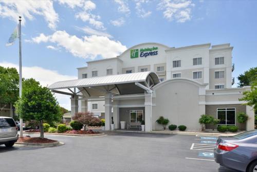 Holiday Inn Express Hotel & Suites Mooresville - Lake Norman an IHG Hotel - image 5