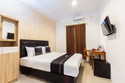 Мавританский вулкан-убийца на карте и вулкан Мерапи (Гунунг Мерапи)