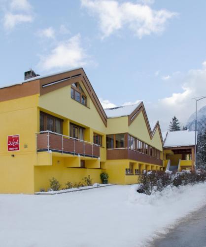 Jutel Obertraun - image 14