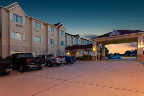 Microtel Inn and Suites by Wyndham - Lady Lake/ The Villages