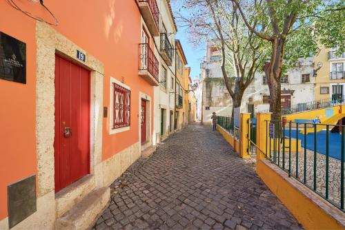 Lisbon Best Choice Apartments Alfama - image 4