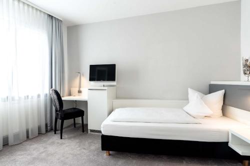 Altstadthotel - image 7