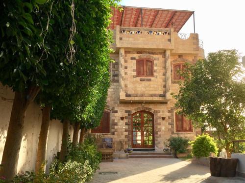 New Memnon Hotel - image 3