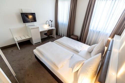 Altstadthotel - image 13