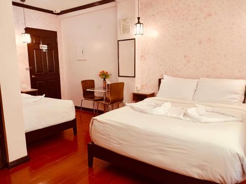 Tinhat Boutique Hotel and Restaurant