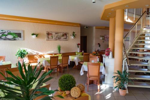 Restaurant, Hotel Wutzler in Triptis
