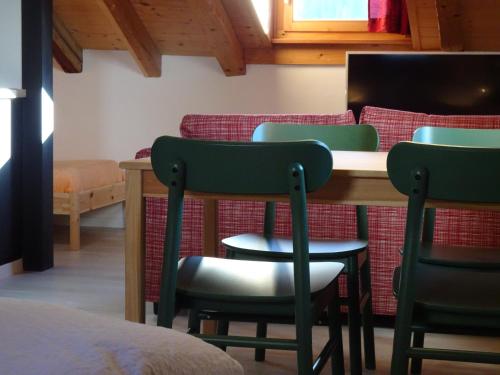 B&B Chasa Arfusch - Accommodation - Ardez