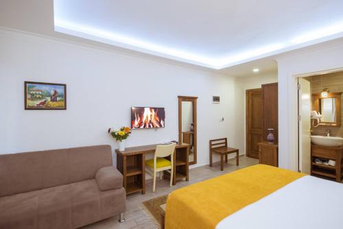 Infinity Exclusive City Hotel - image 12