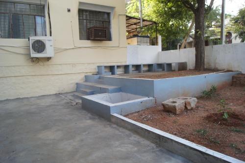 Létesítmények, Cornerbunker in Gokulam