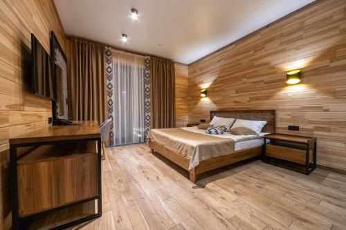 Deluxe Suite with One Bedroom