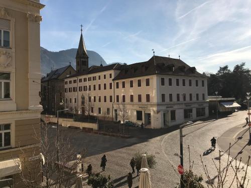 Ladurner Suites 3