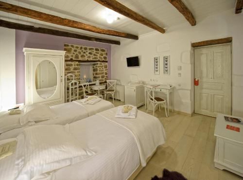 Orologopoulos Mansion Luxury Hotel - image 7