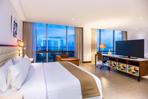 Holiday Inn Cartagena Morros_1_image
