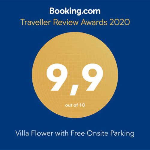 Villa Flower with Free Onsite Parking - image 7