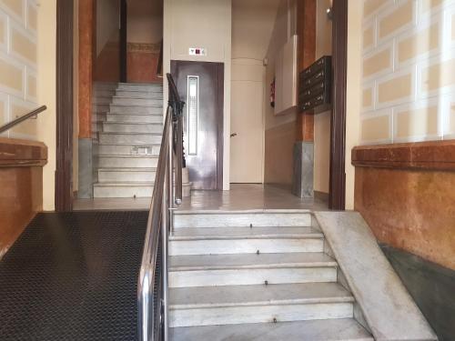 Barcelona Housing Student - image 12