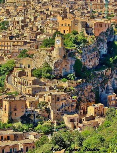 Le Rose di Modica