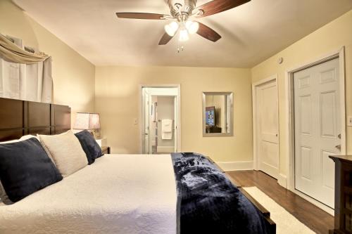 Relaxing, Comfortable, Private Bedroom thumb 2