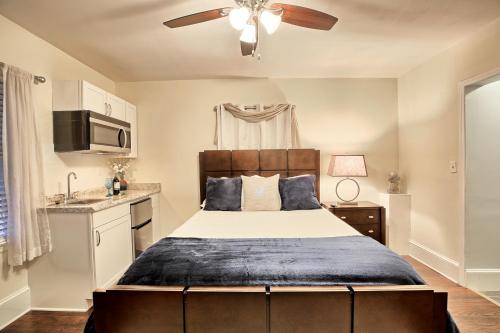 Relaxing, Comfortable, Private Bedroom thumb 3