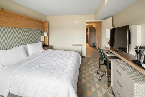 Holiday Inn Hotel & Suites - Decatur, an IHG Hotel