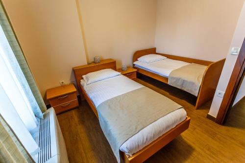 Two-Bedroom Apartment room in Frajona Apartments