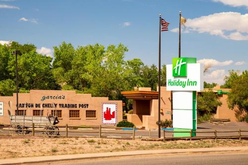 Holiday Inn Canyon De Chelly-Chinle an IHG Hotel - image 2