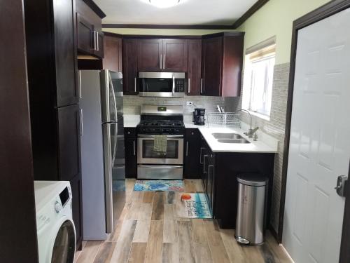 مطبخ, Inn The Town in بورت انتونيو