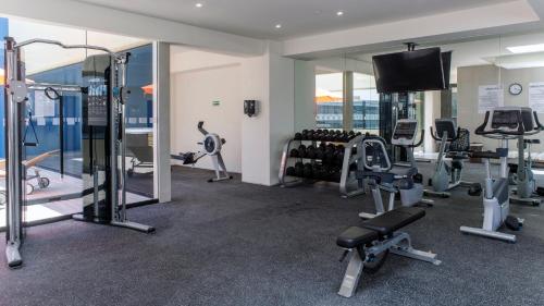 238855795 Holiday Inn Express Mexico Aeropuerto by IHG