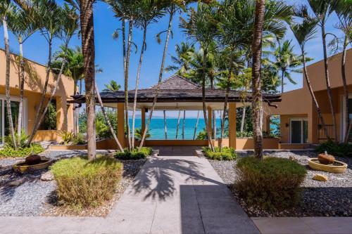 Coral Cove Beachfront Villa - Koh Chang