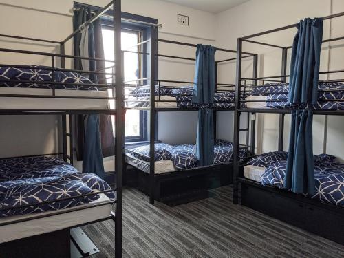 Queen Victoria Hostel Room Type - Bed in 6-Bed Dormitory Room