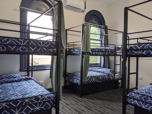 Queen Victoria Hostel – Melbourne, GA