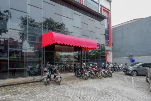 RedDoorz @ Jalan Kartini Semarang