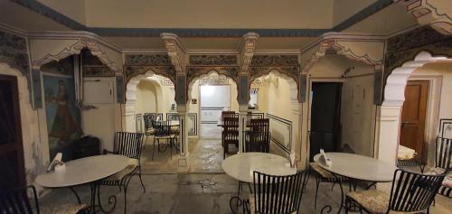 Restaurant, Jaipur Haveli in Jaipur