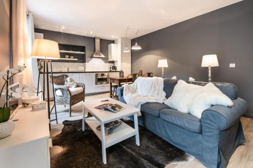 Le Clos Caroline Le Clos Caroline