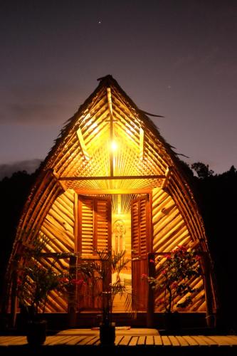 Palayan Paradise Huts