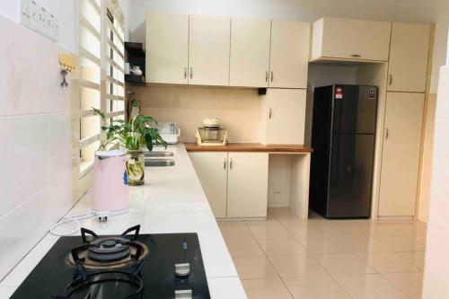 Lanesra Home @ Lahat
