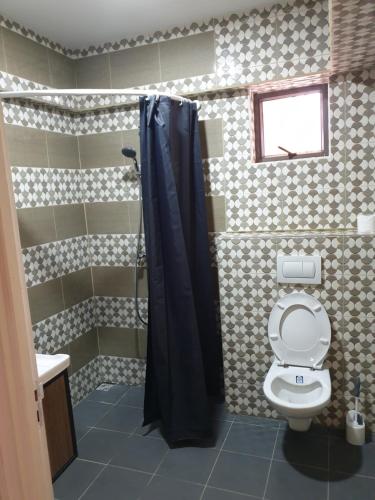 Quadruple Room with Balcony image 2