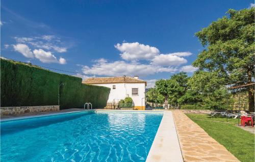 Stunning home in Rute with 9 Bedrooms and Outdoor swimming pool - Rute