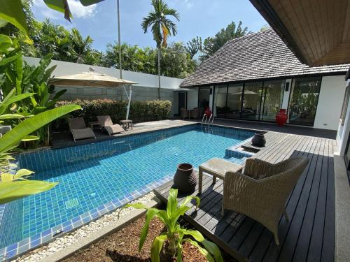 Private Pool Villa: Near to Layan Beach, Set In Lush Tropical Garden Private Pool Villa: Near to Layan Beach, Set In Lush Tropical Garden