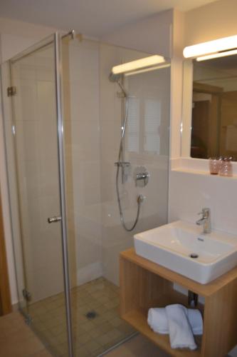 Fürdőszoba, Hotel Gasthof Tirolerwirt in Bischofshofen