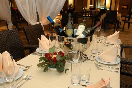 Park Hotel Sandanski - image 13