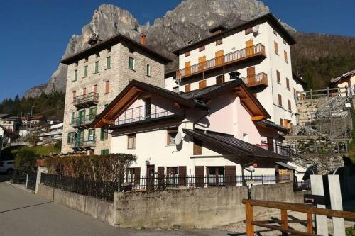 Sweet Dolomites Sauna & Jacuzzi