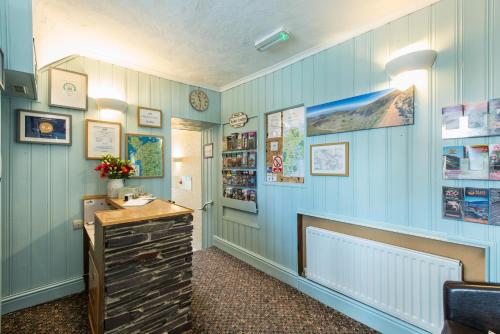 Tudor Lodge - image 14