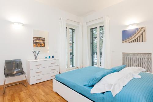 Three bedroom DELUXE Apartment near POPOLO with wifi and balcony