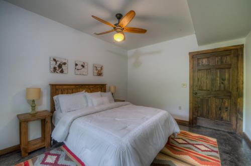 Kennys Place - image 7