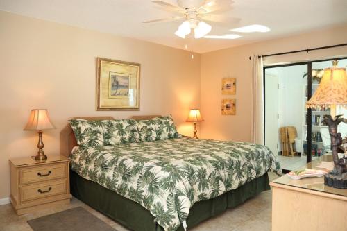 Gulf Tower 7B Condo - image 8